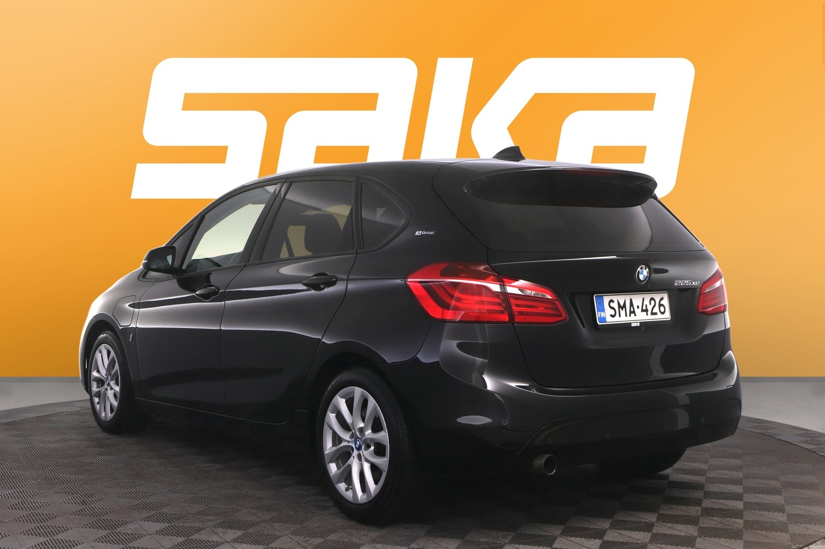 BMW 225 2017