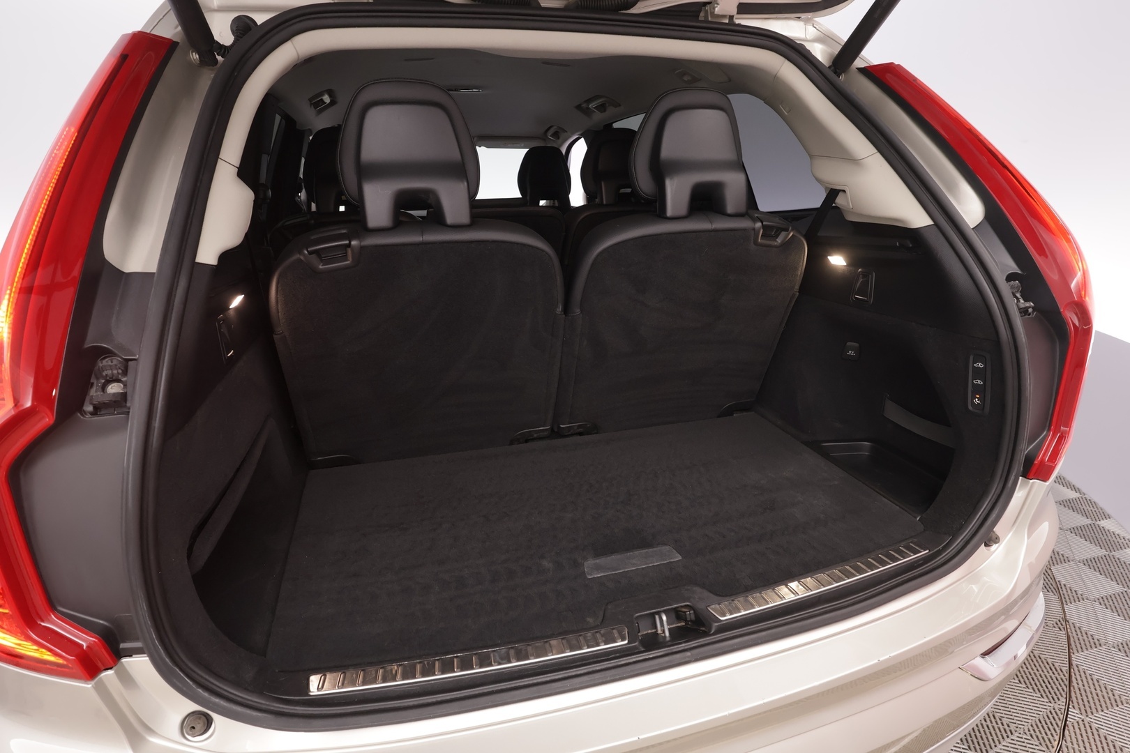 VOLVO XC90 2017