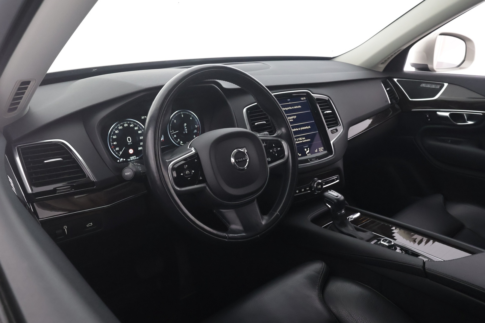 VOLVO XC90 2017