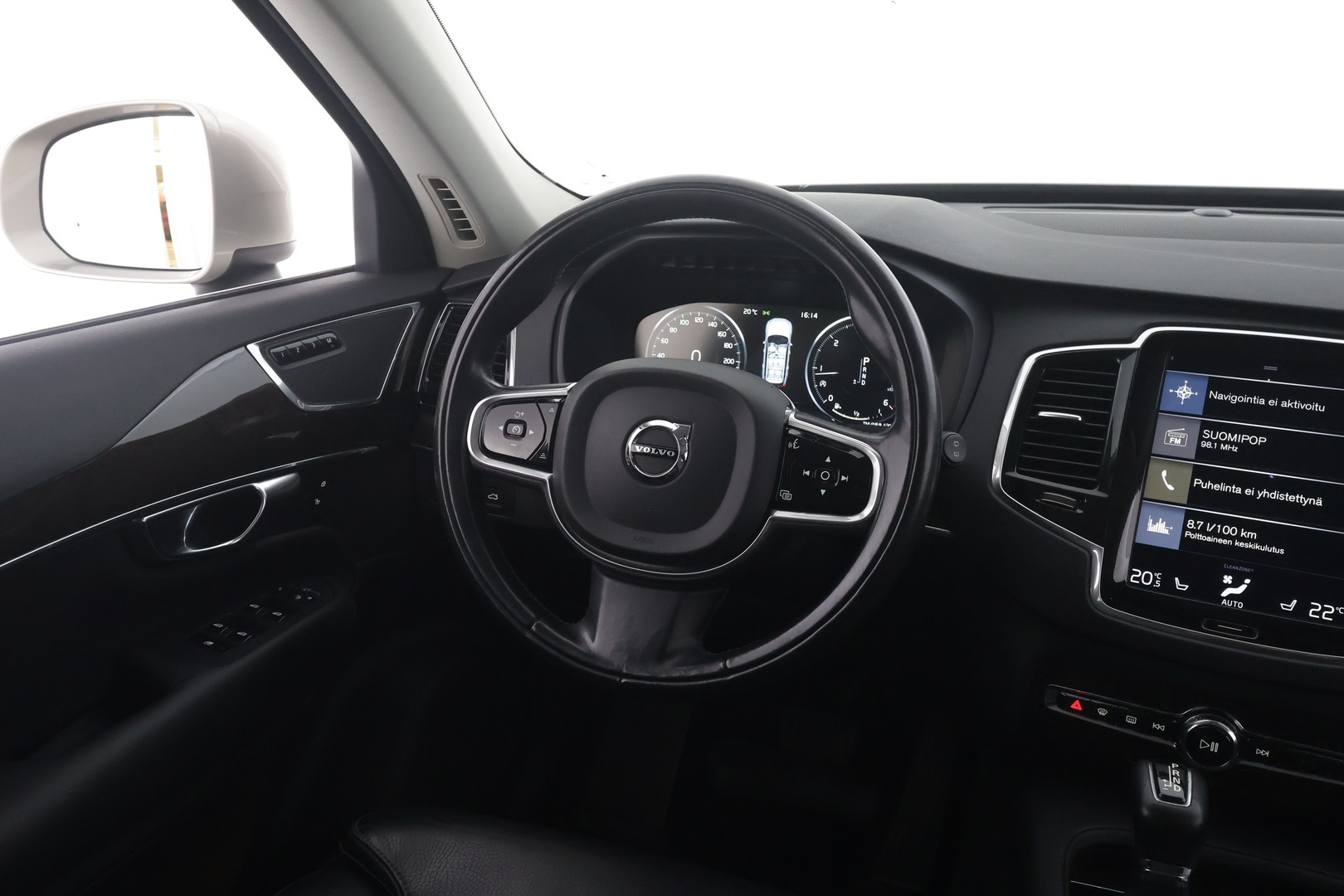 VOLVO XC90 2017