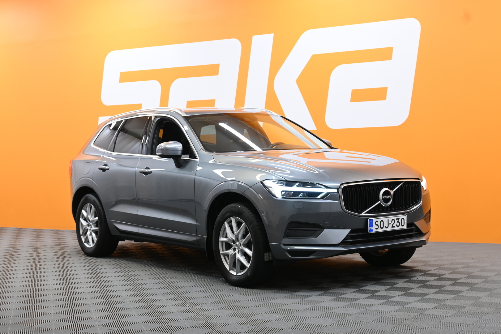 VOLVO XC60 2019