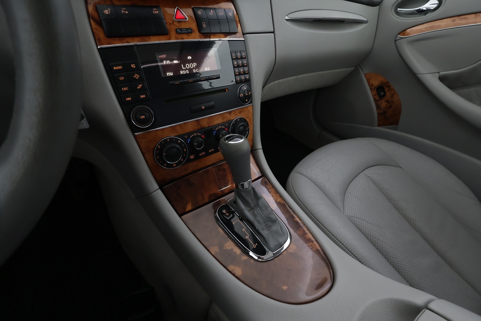 MERCEDES-BENZ CLK 2006
