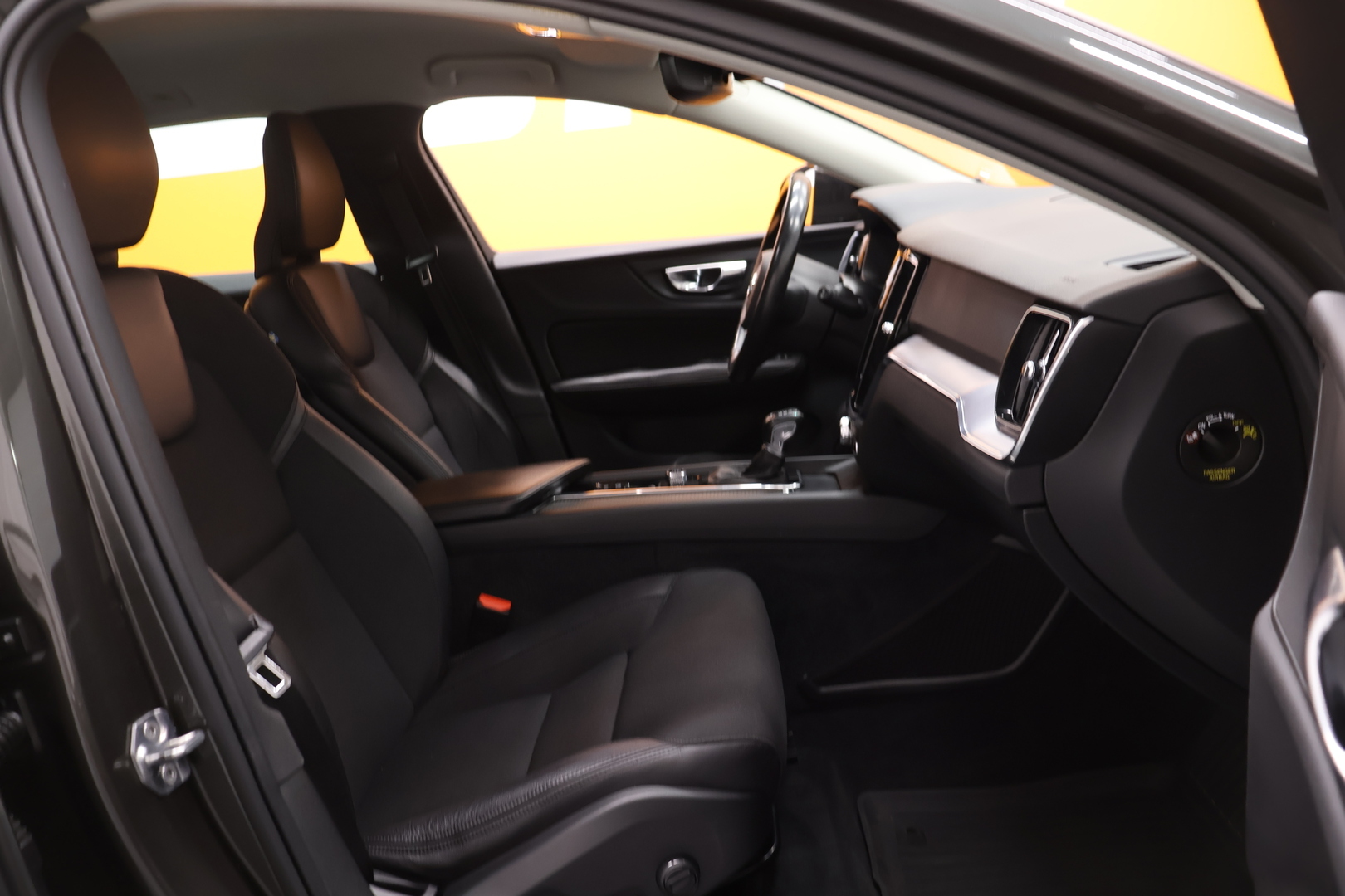 VOLVO V60 Cross Country 2019