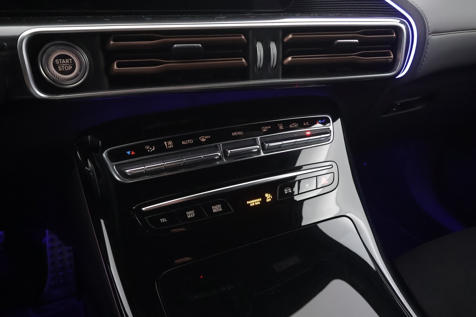 MERCEDES-BENZ EQC 2022