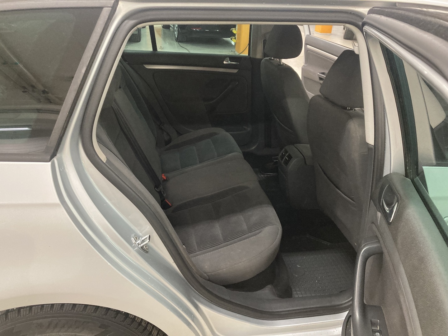 VOLKSWAGEN Golf 2008