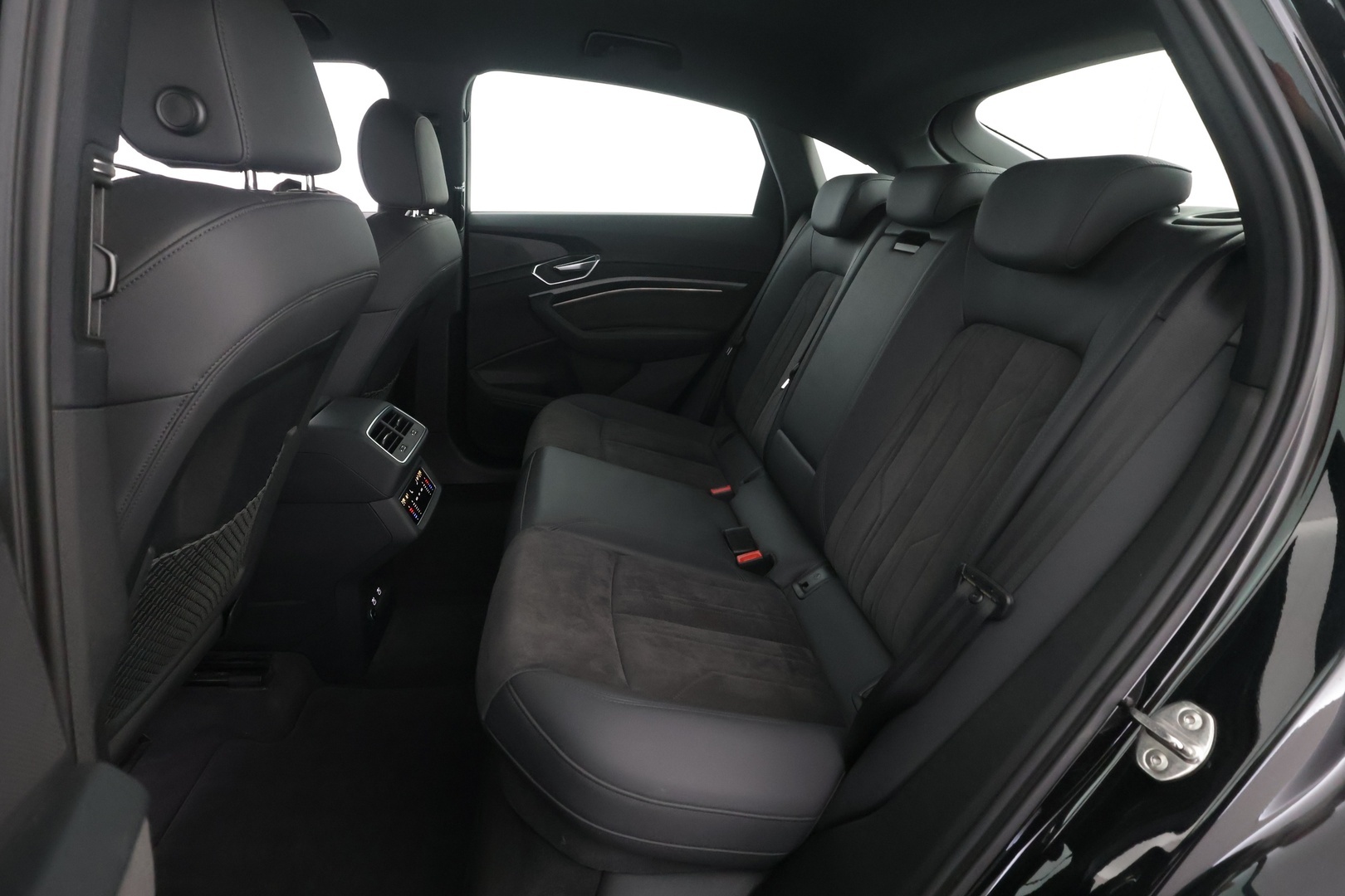 AUDI e-tron 2021