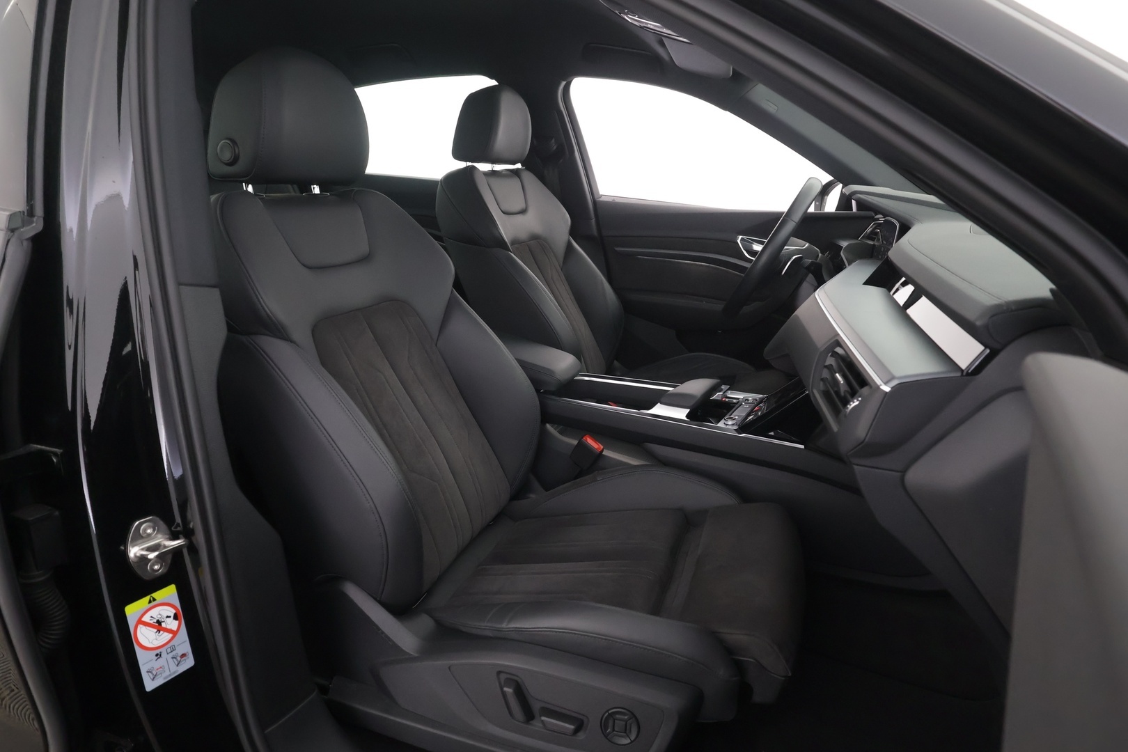AUDI e-tron 2021