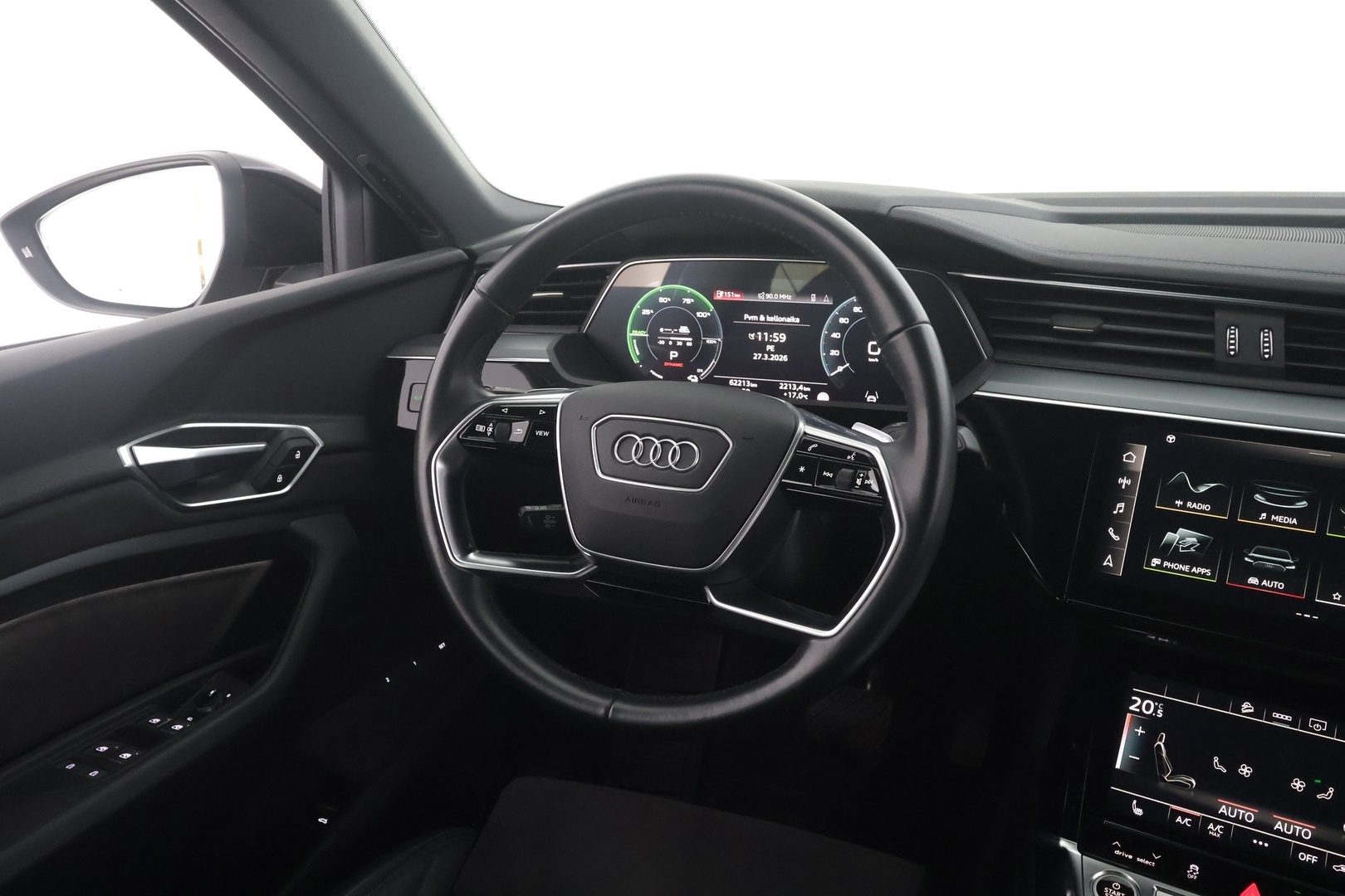 AUDI e-tron 2021