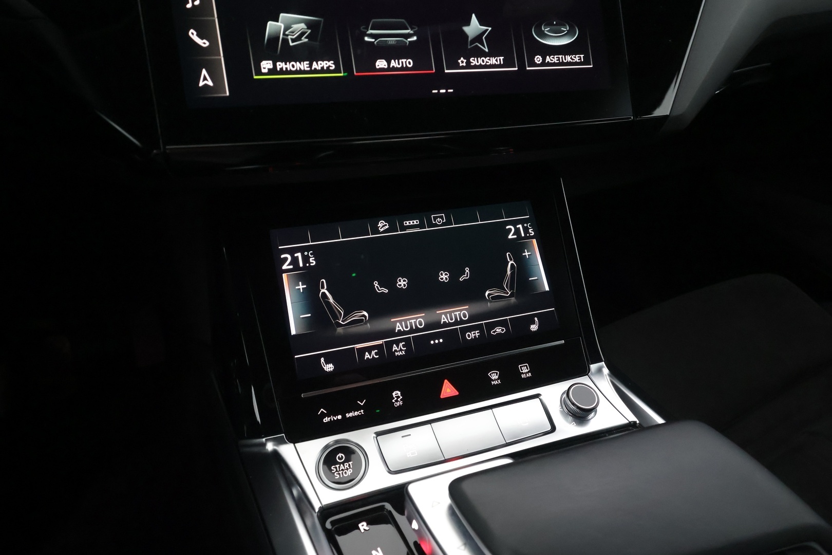 AUDI e-tron 2021