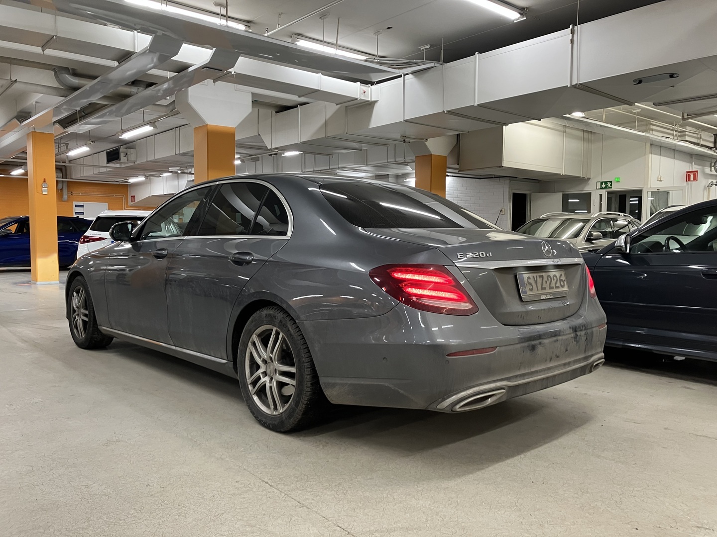 MERCEDES-BENZ E 2017