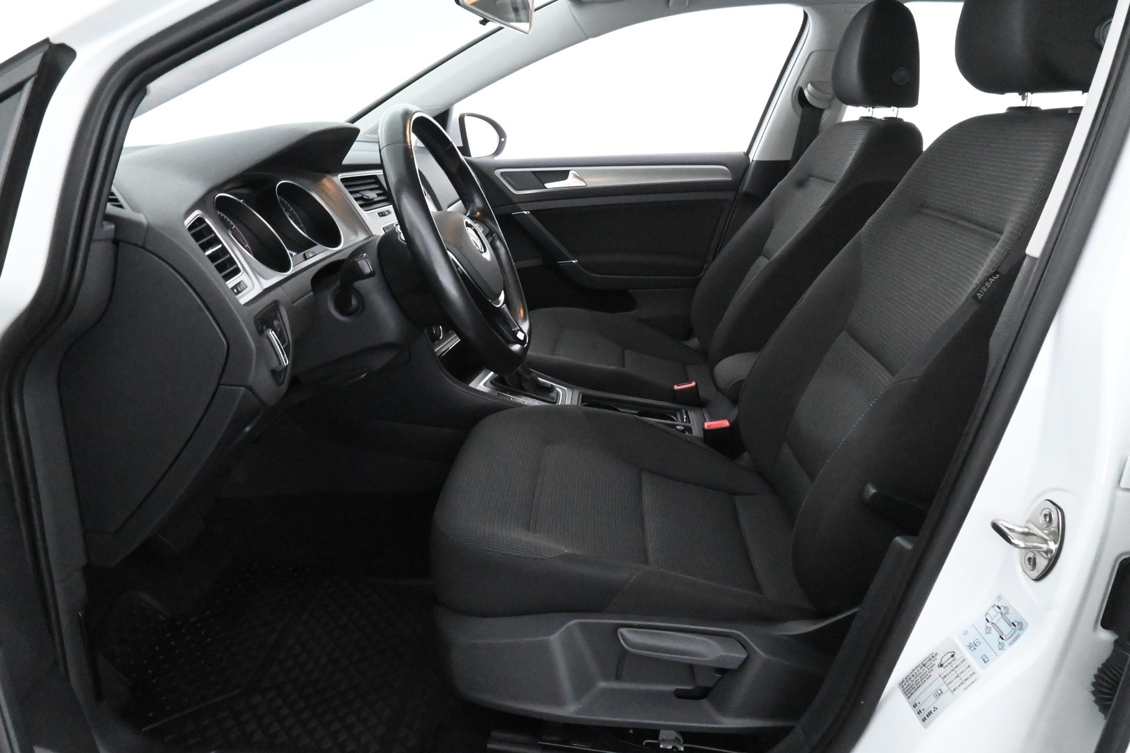 VOLKSWAGEN GOLF 2015