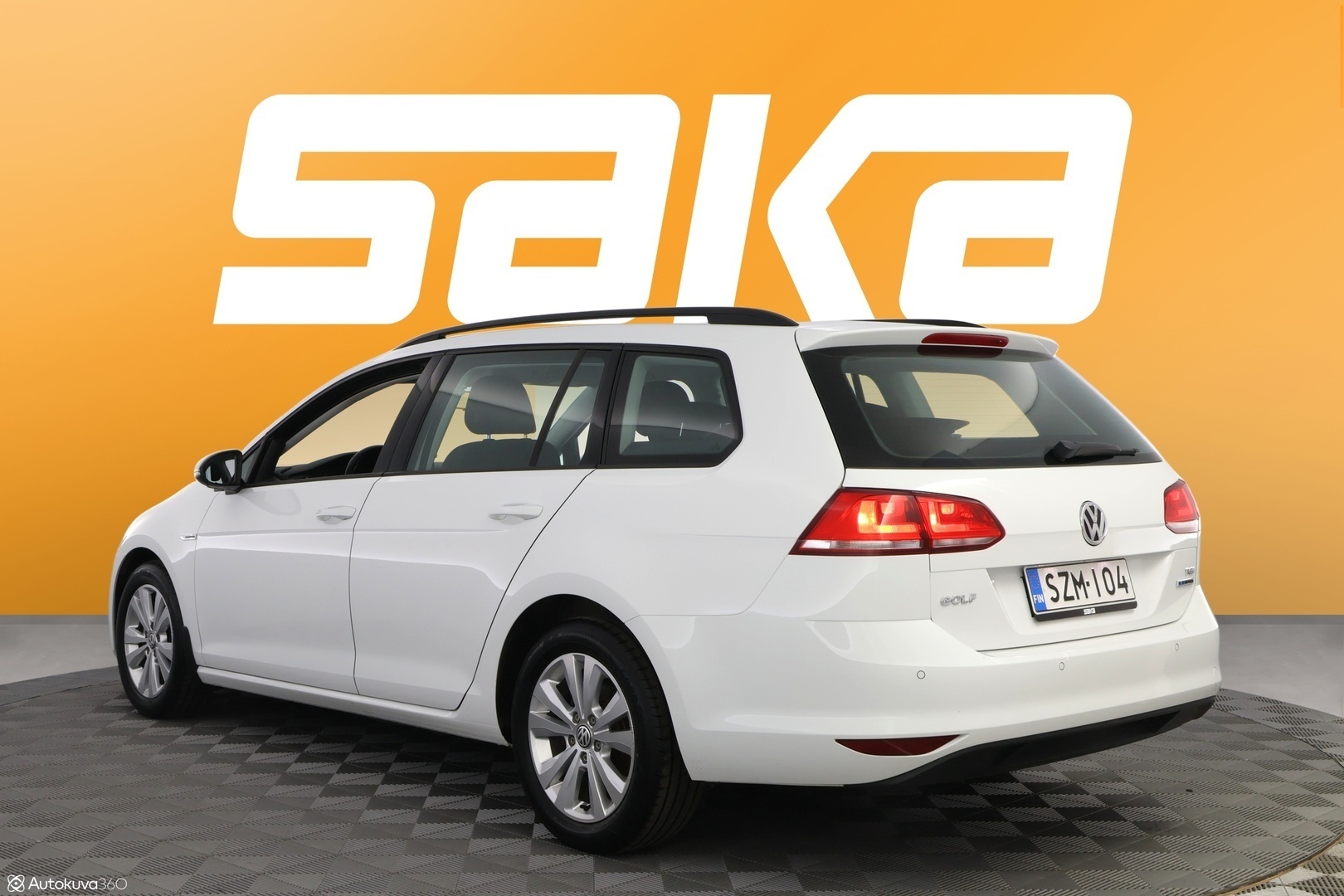 VOLKSWAGEN GOLF 2015