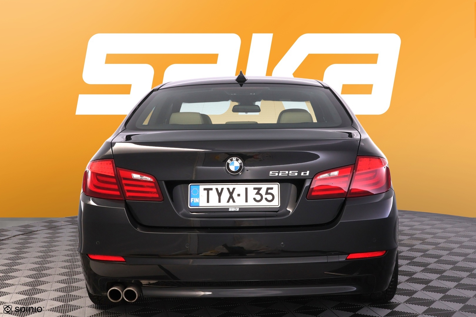 BMW 525 2012