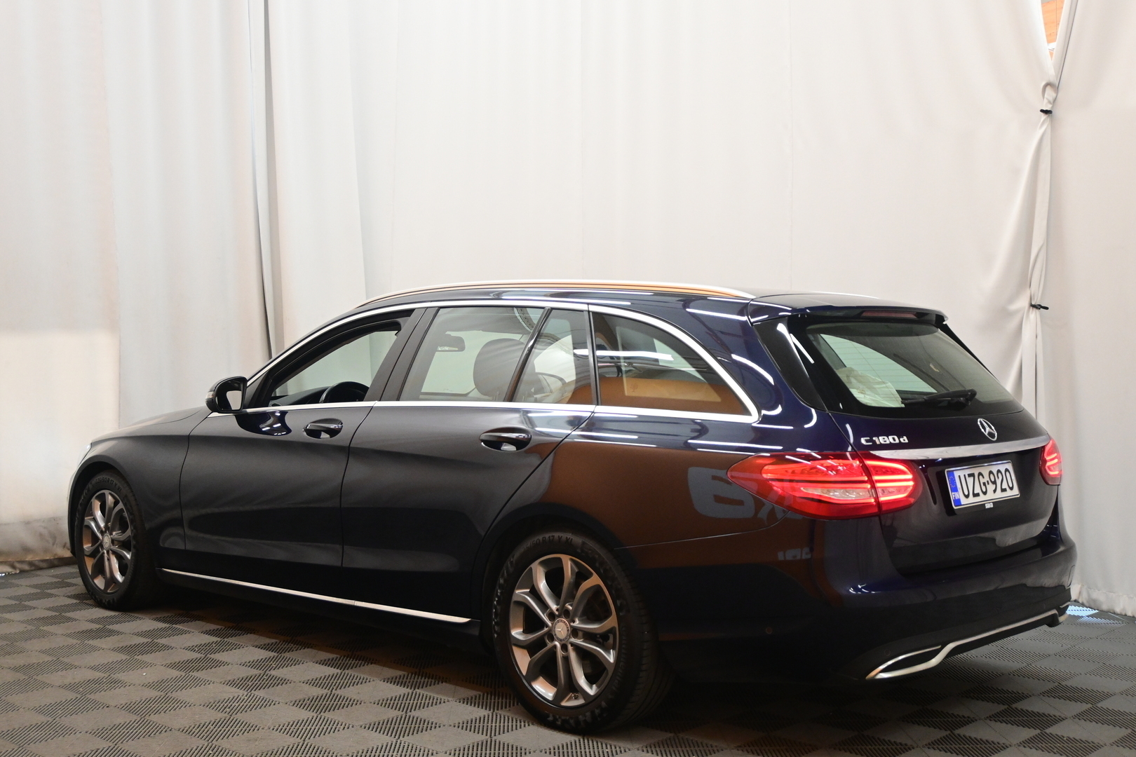 MERCEDES-BENZ C 2017