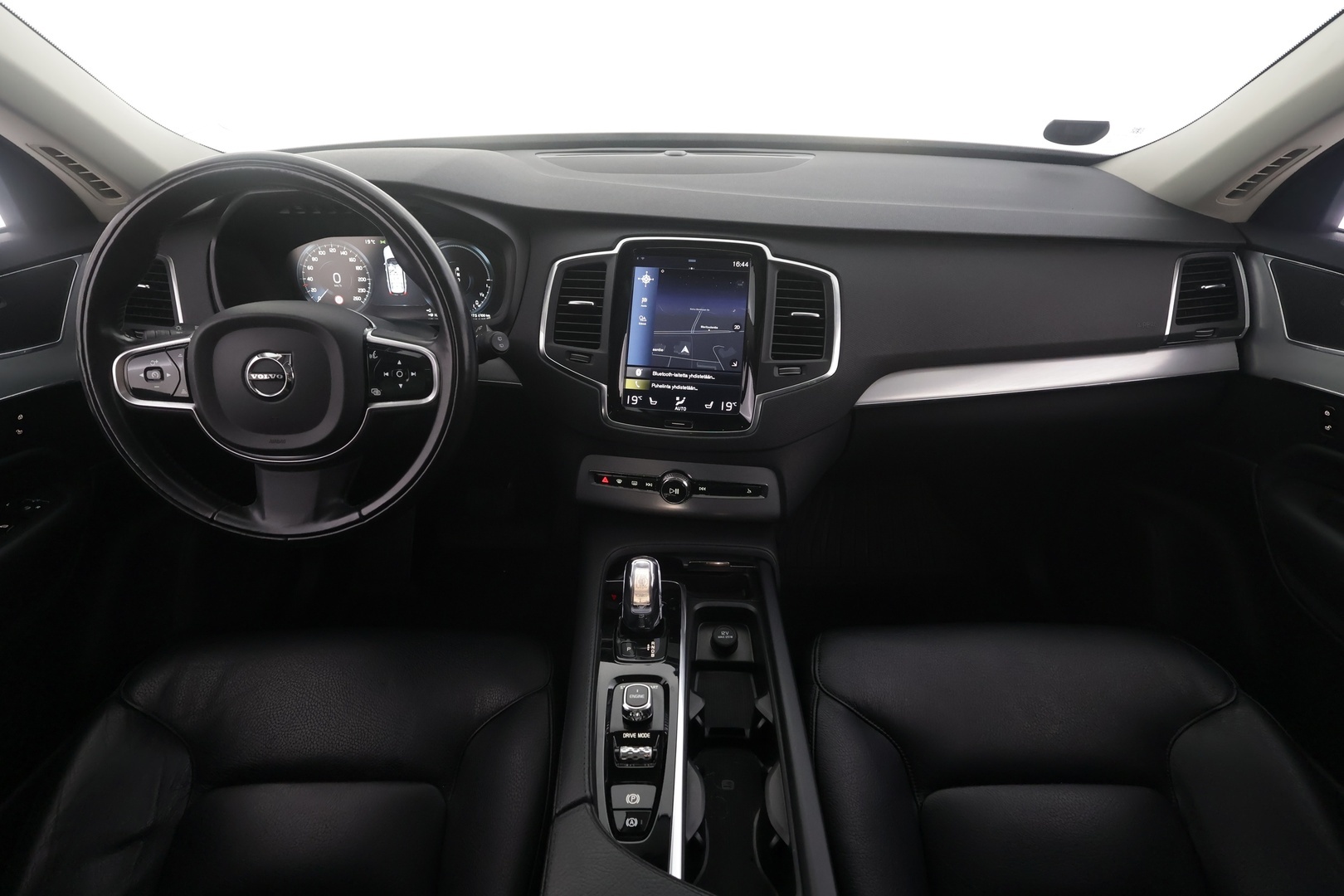 VOLVO XC90 2017