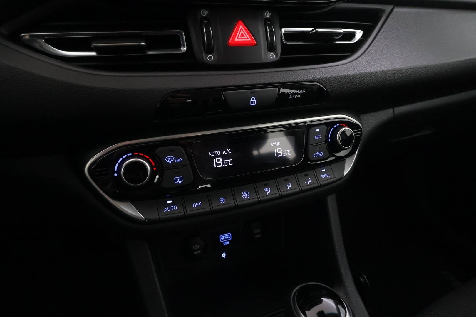 HYUNDAI I30 2021