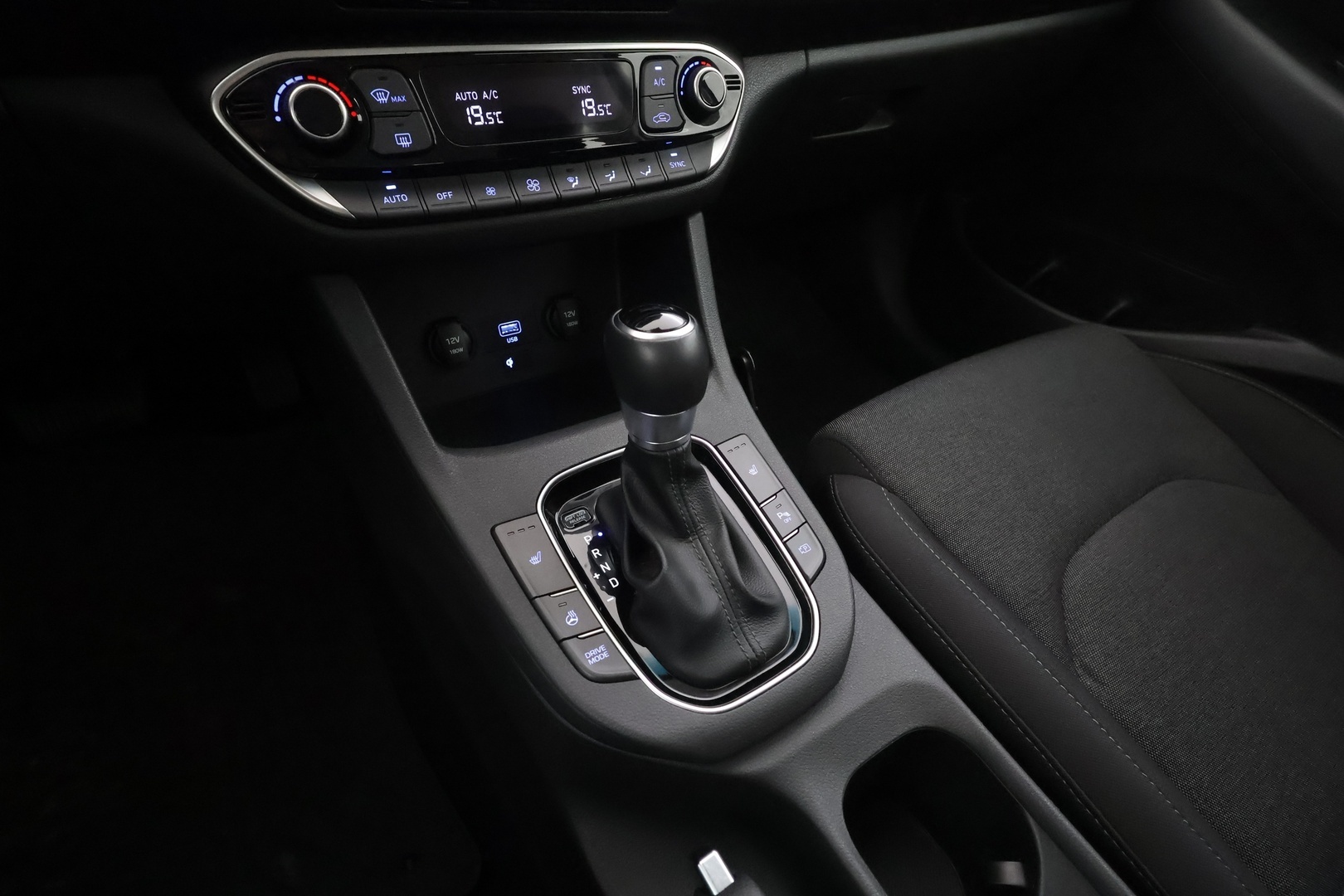HYUNDAI I30 2021