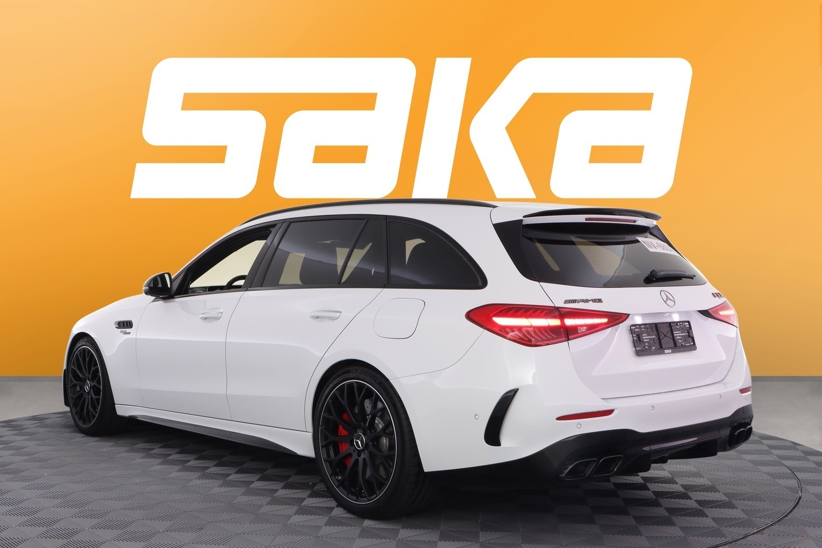 MERCEDES-BENZ C 63 AMG 2024