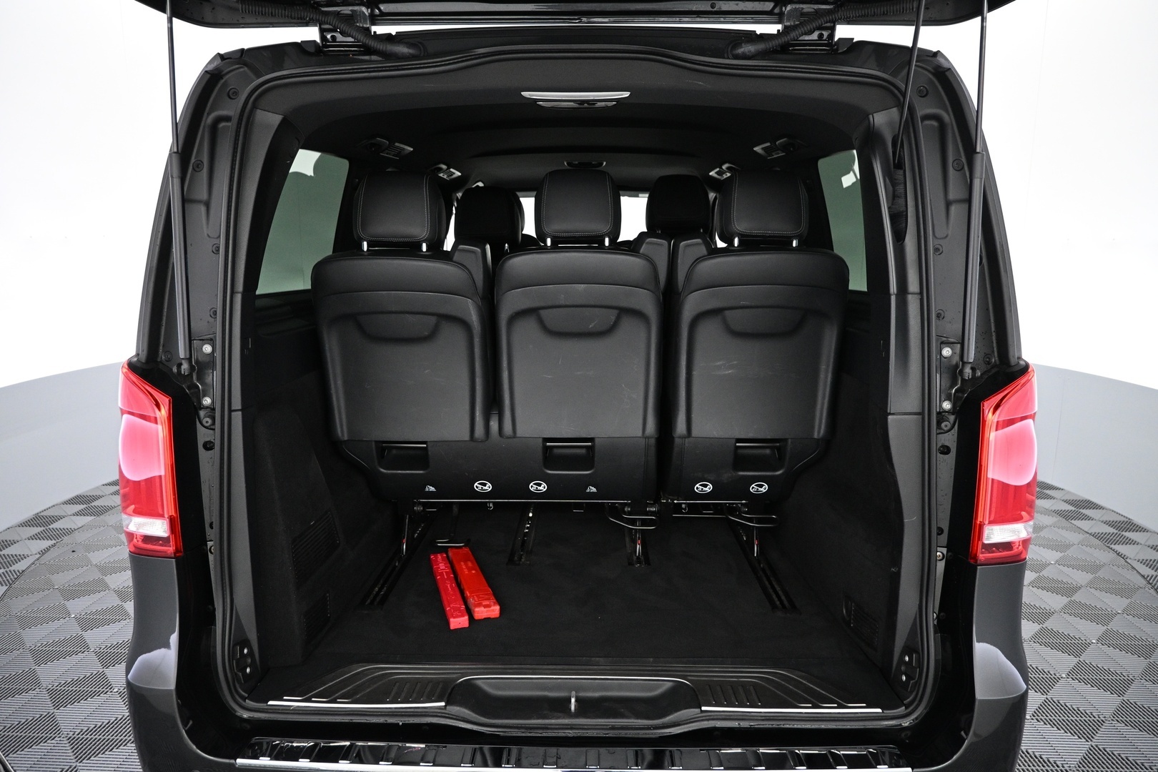 MERCEDES-BENZ V 2020