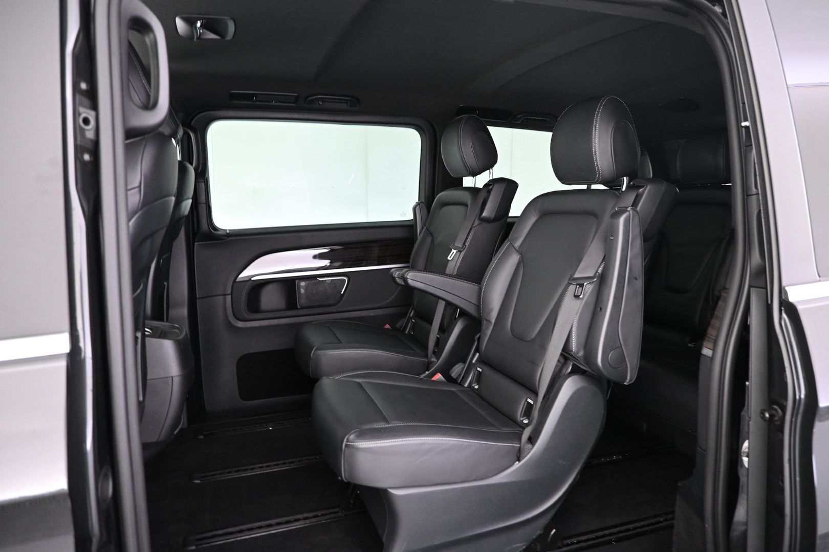 MERCEDES-BENZ V 2020