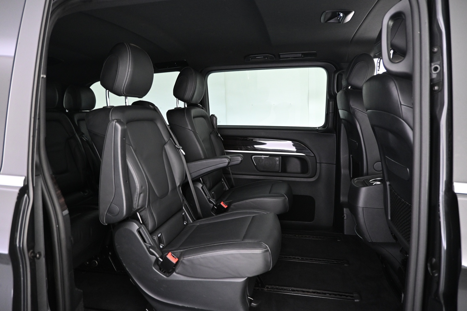 MERCEDES-BENZ V 2020