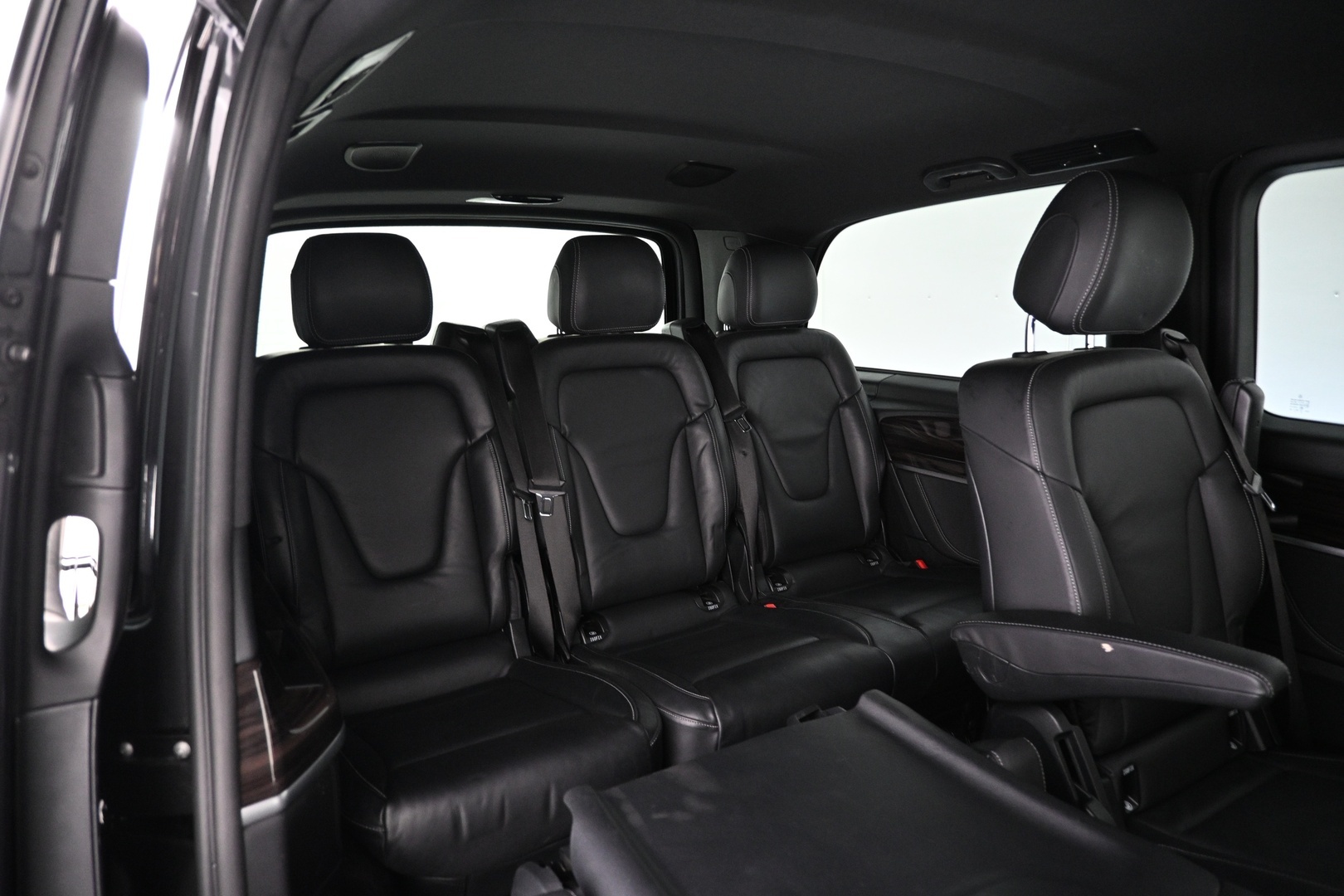 MERCEDES-BENZ V 2020