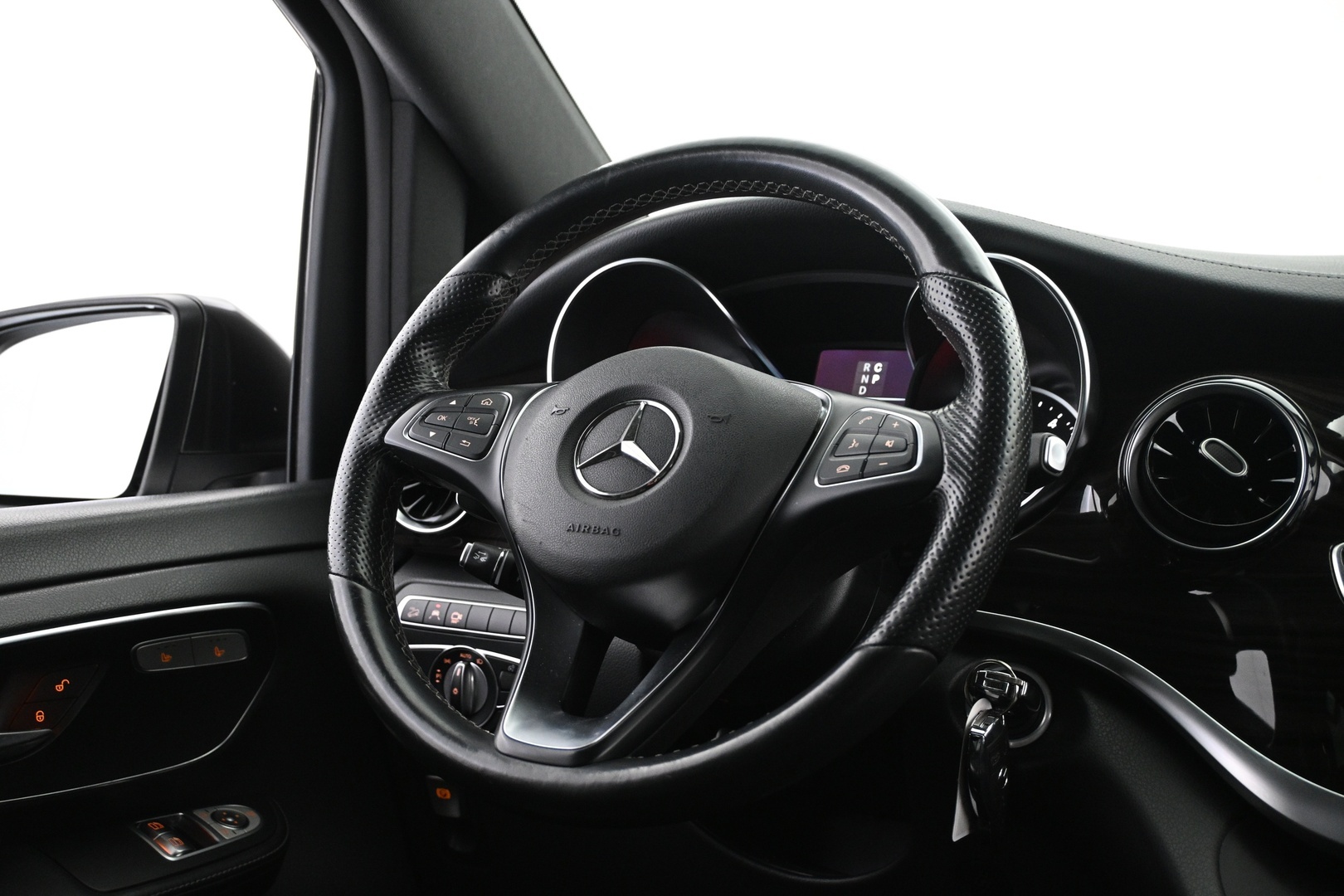 MERCEDES-BENZ V 2020