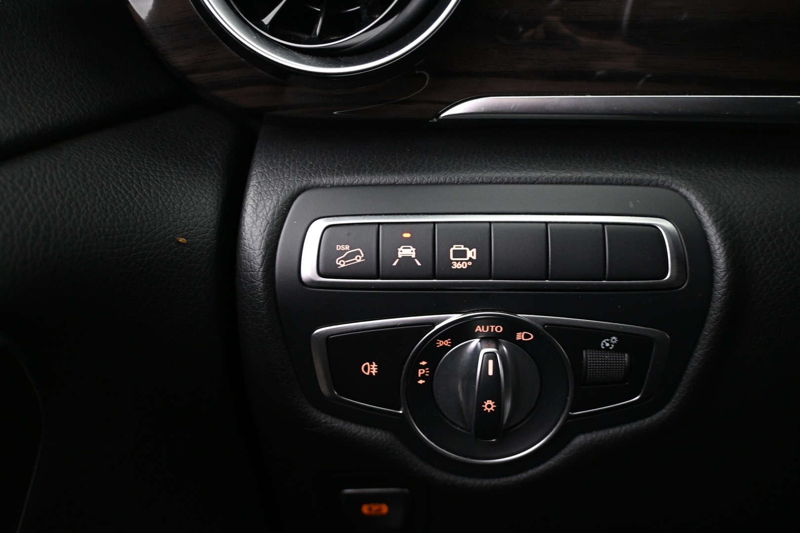 MERCEDES-BENZ V 2020