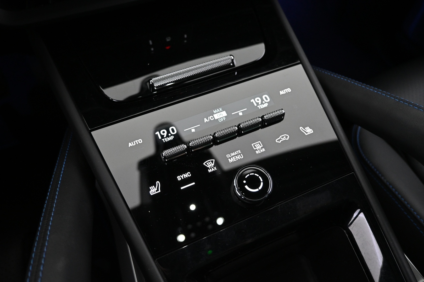 PORSCHE Cayenne 2024