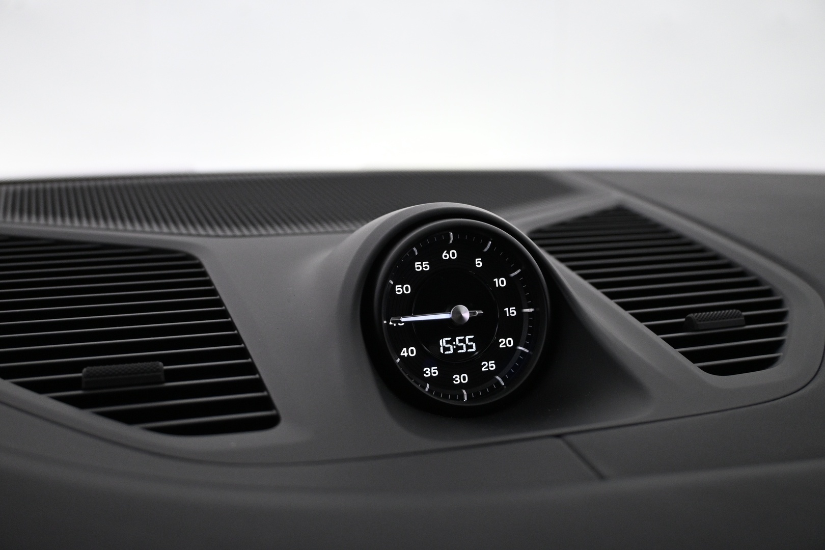 PORSCHE Cayenne 2024