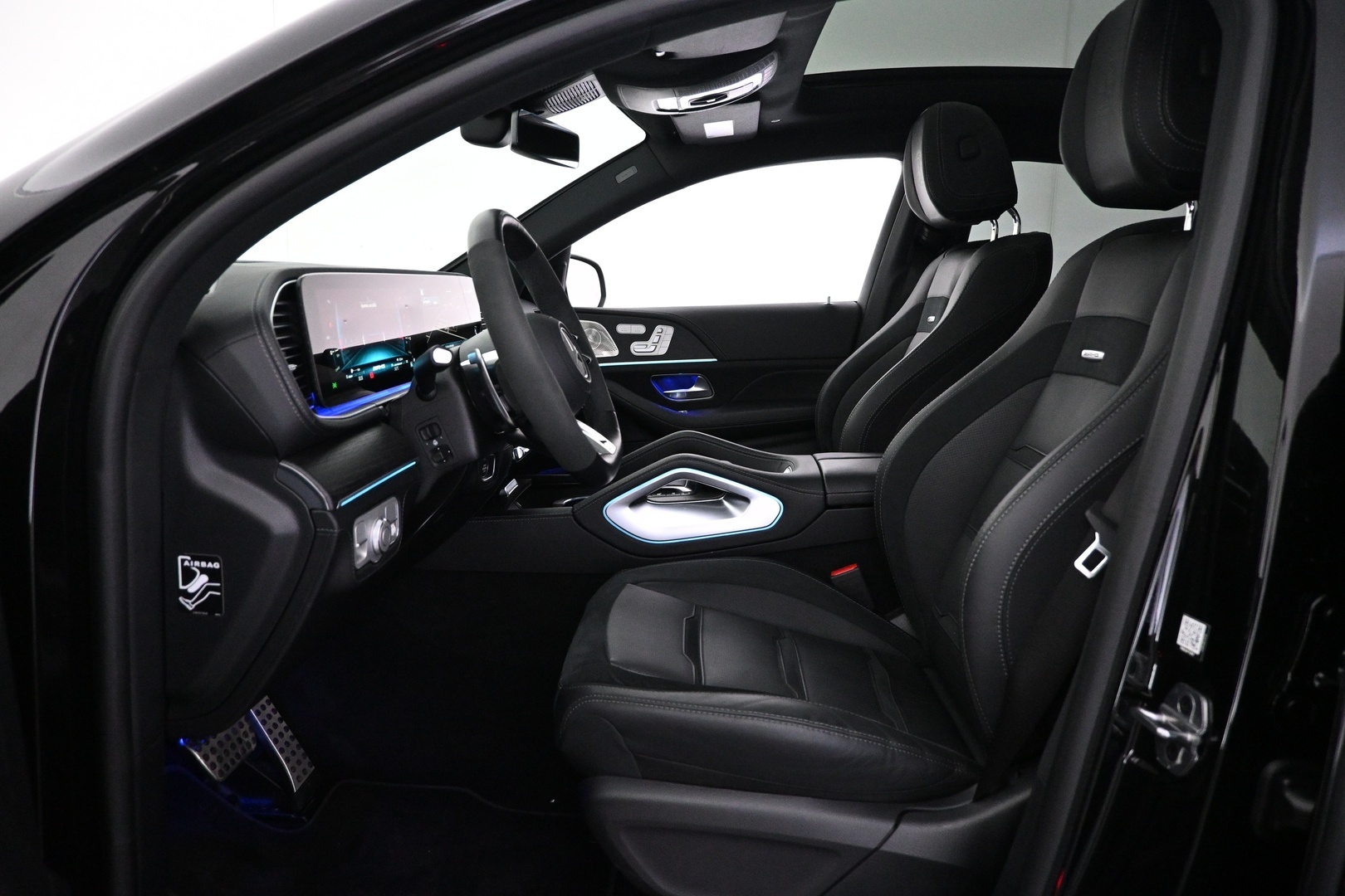 MERCEDES-BENZ GLE 53 AMG 2025