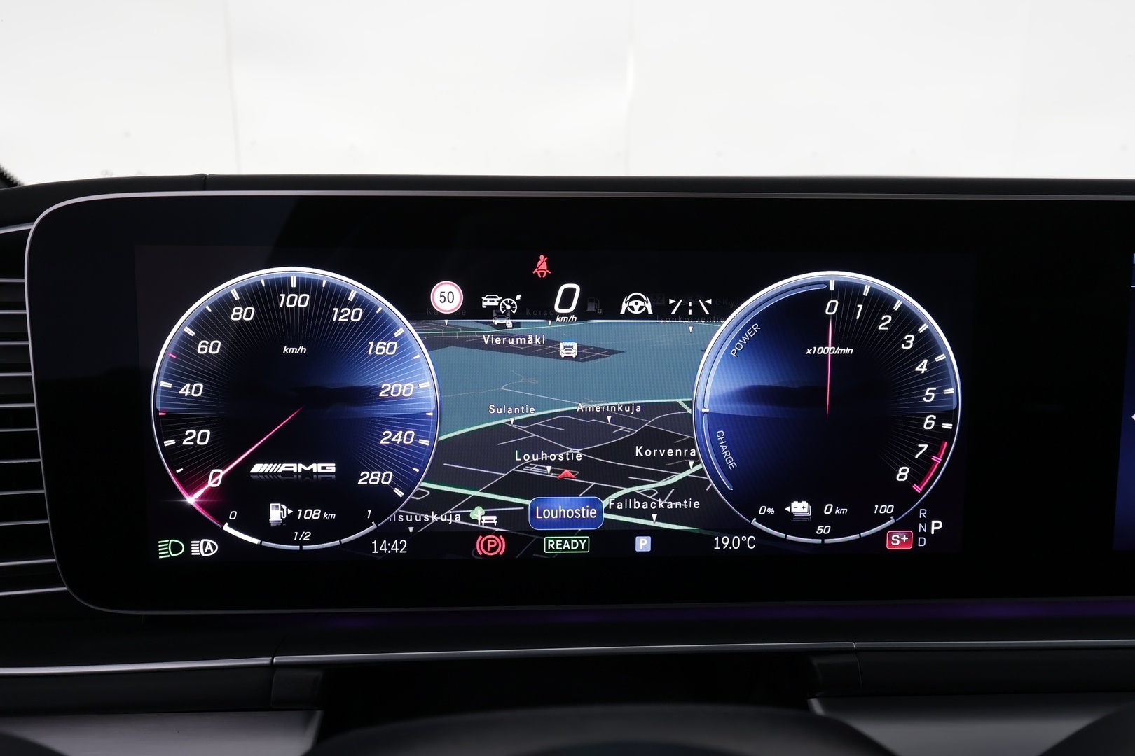MERCEDES-BENZ GLE 53 AMG 2024