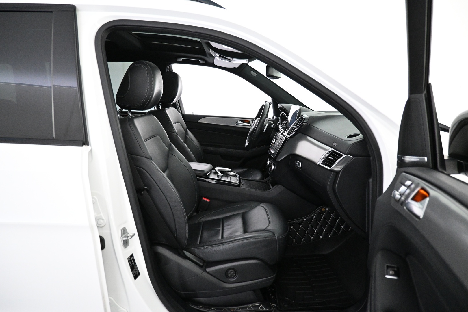 MERCEDES-BENZ GLS 2017