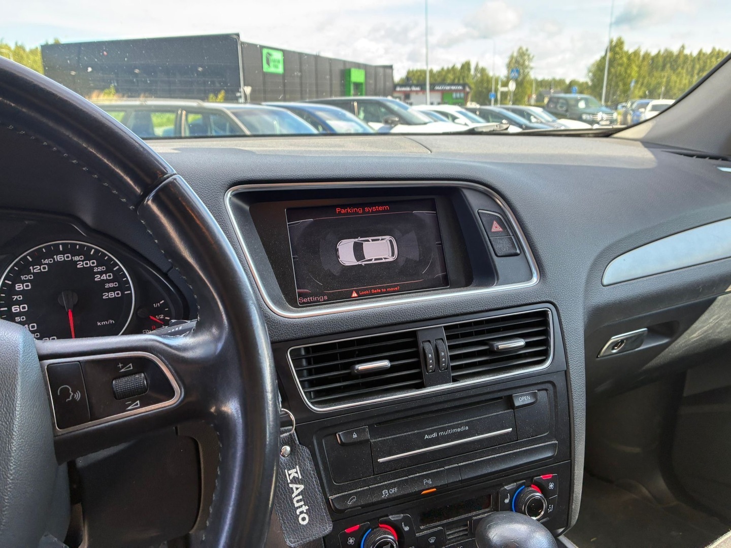 AUDI Q5 2011