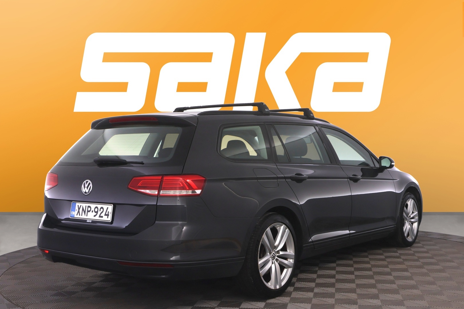 VOLKSWAGEN Passat 2016