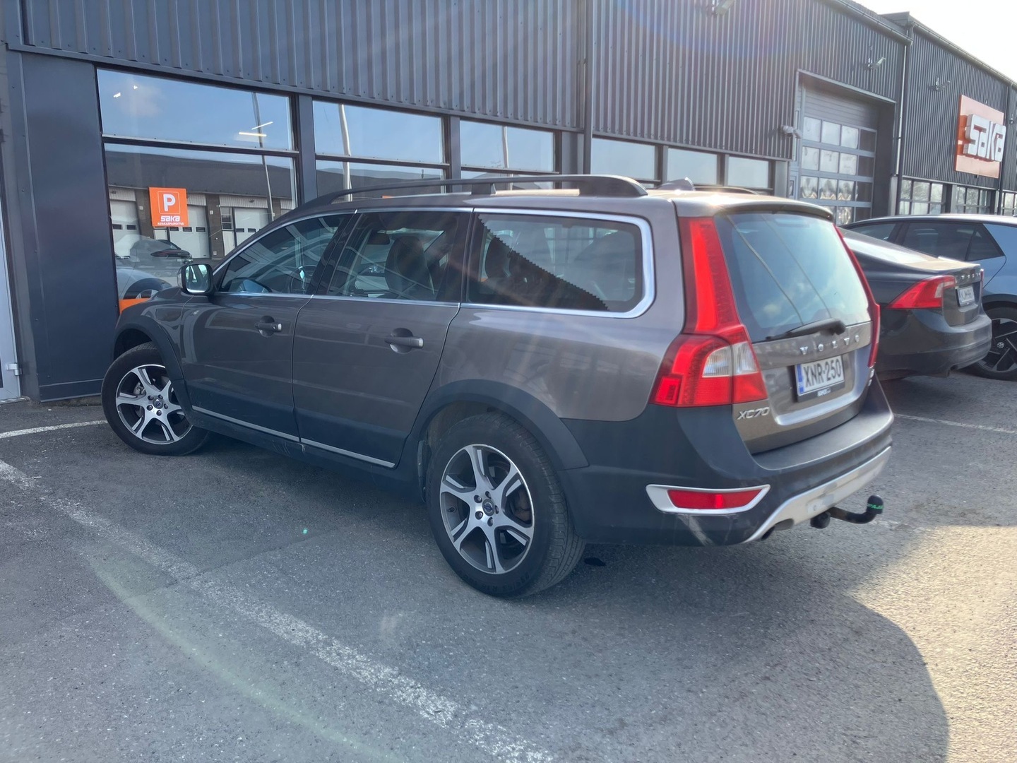 VOLVO XC70 2011