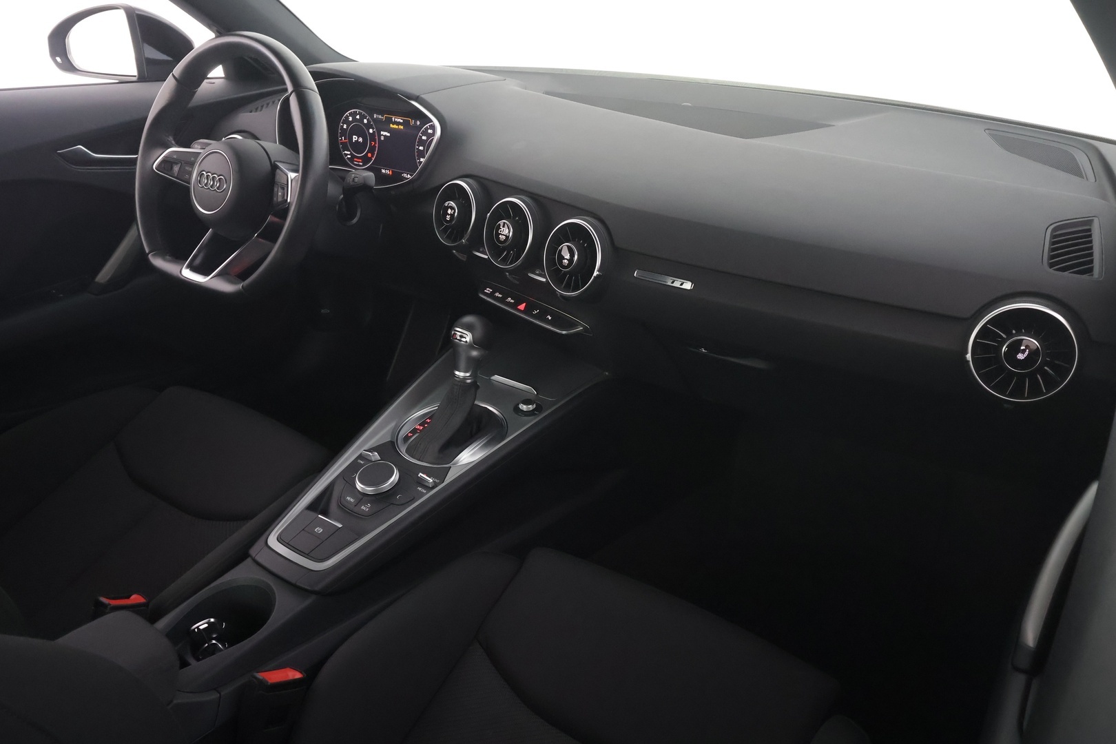 AUDI TT 2023