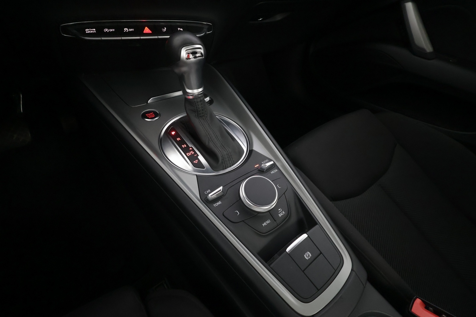 AUDI TT 2023