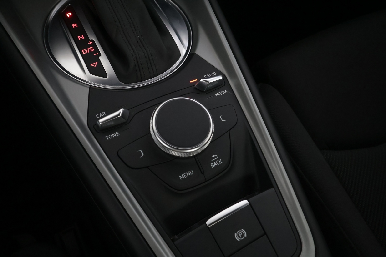 AUDI TT 2023