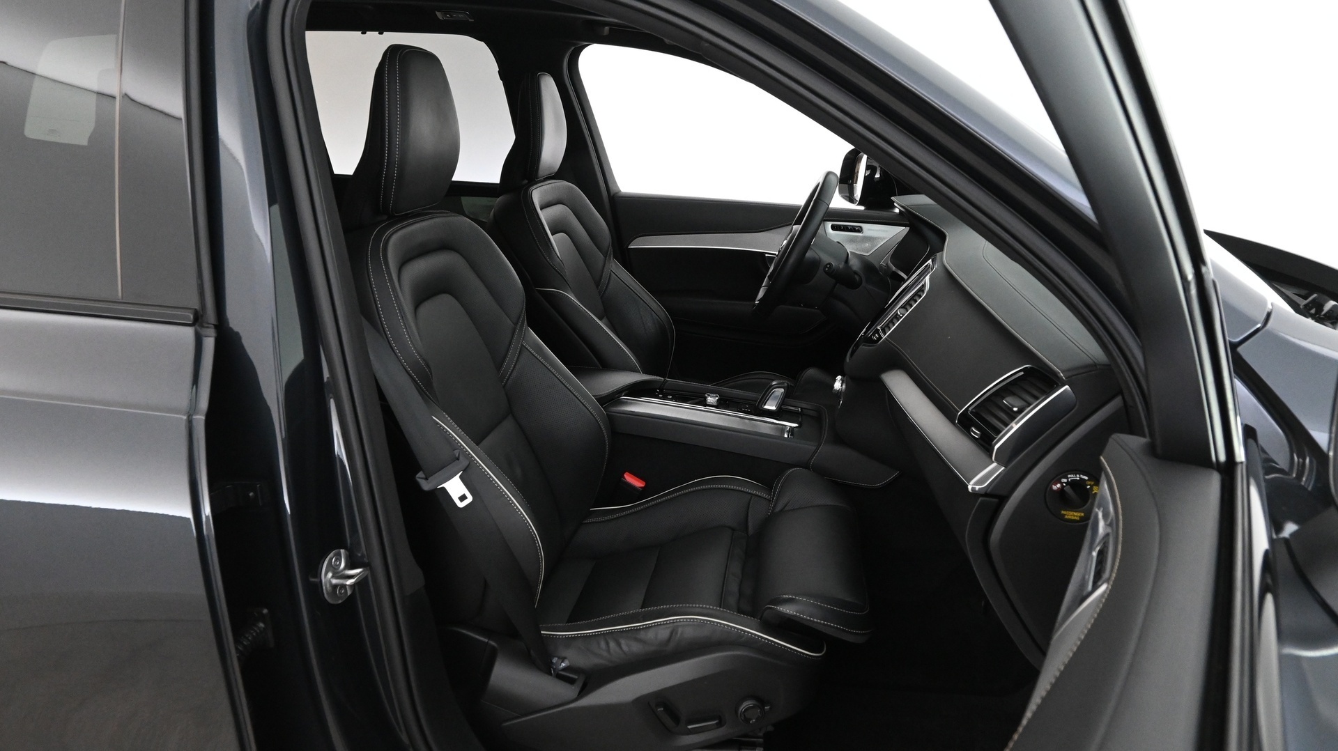 VOLVO XC90 2022