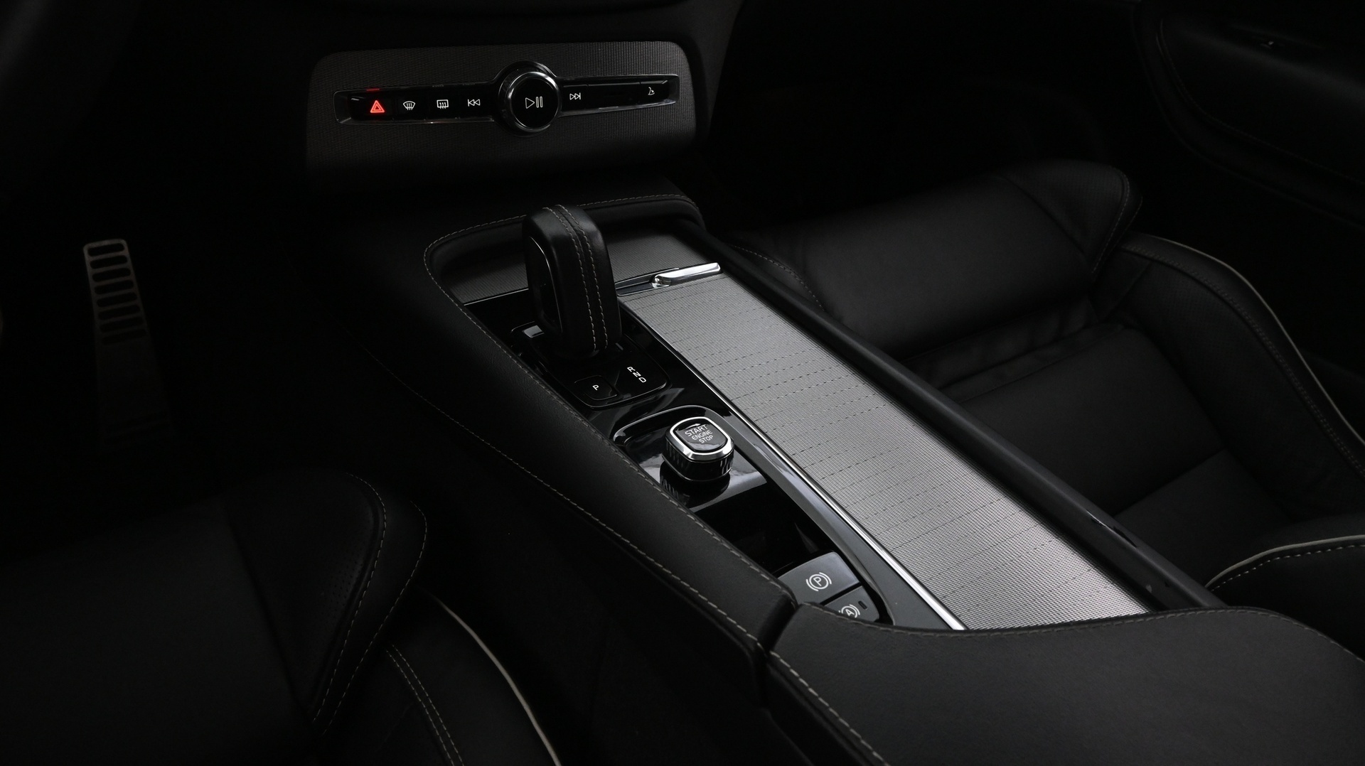 VOLVO XC90 2022