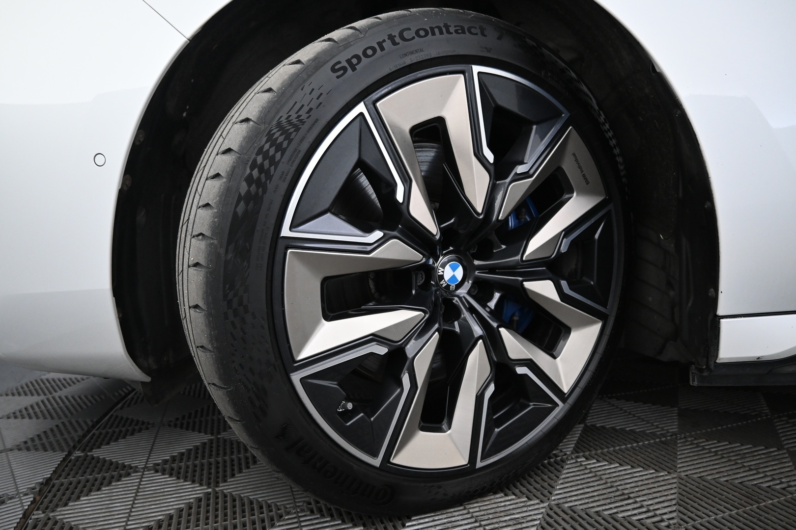 BMW i7 2022