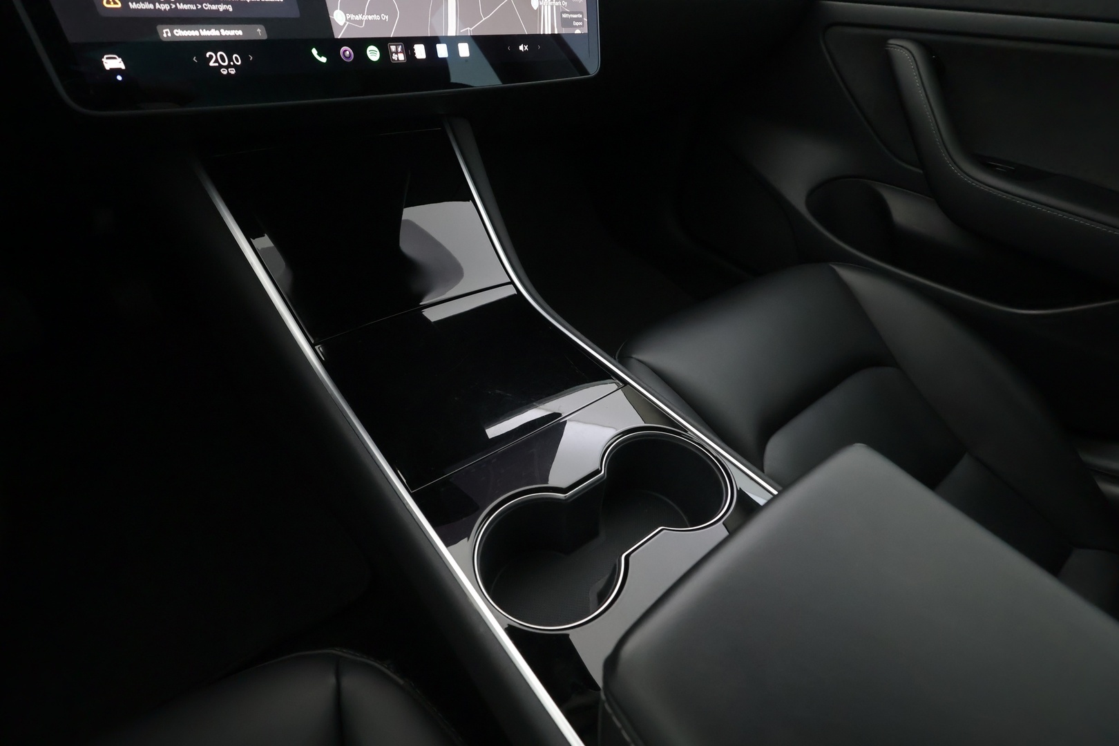 TESLA Model 3 2020