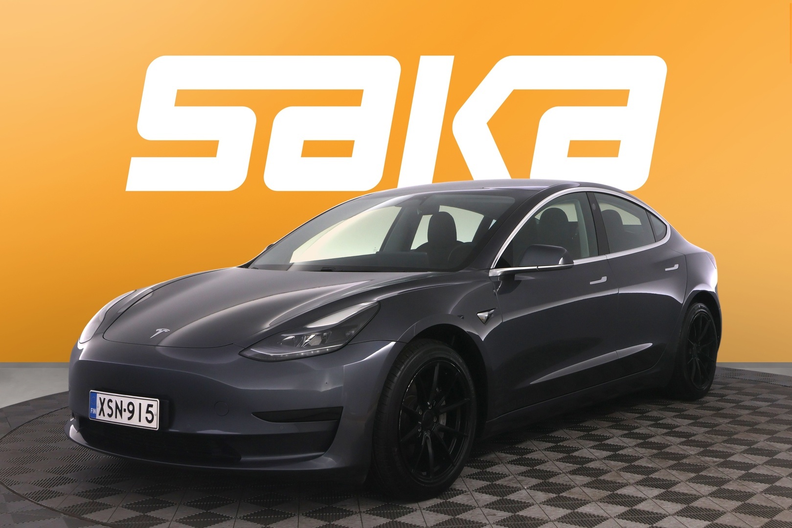 TESLA Model 3 2020