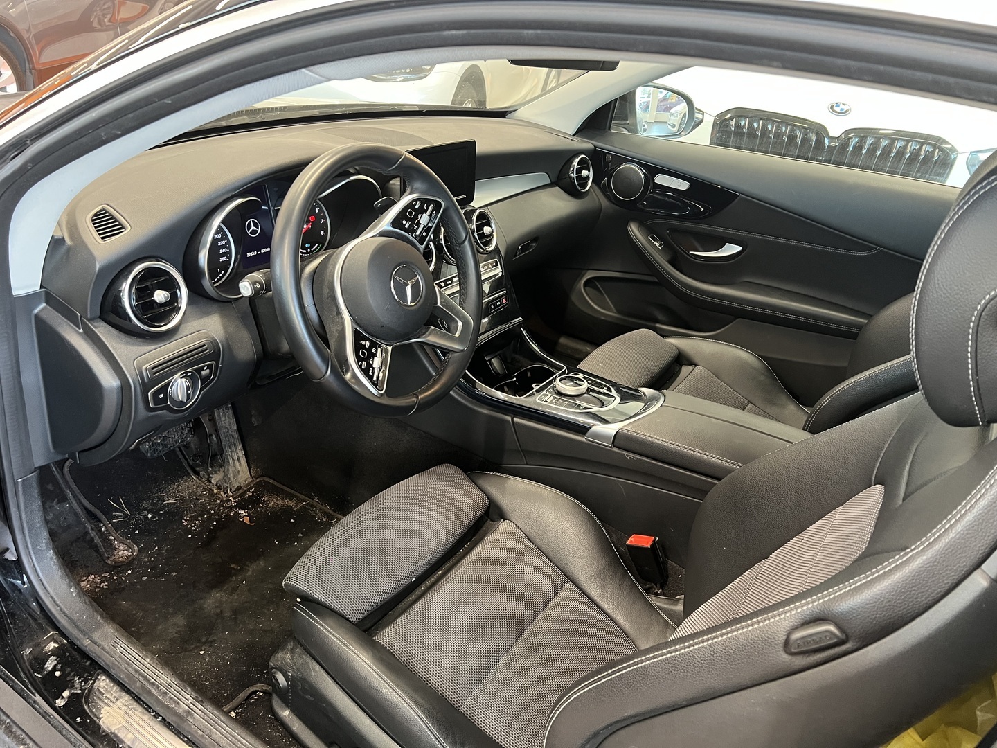 MERCEDES-BENZ C 2021