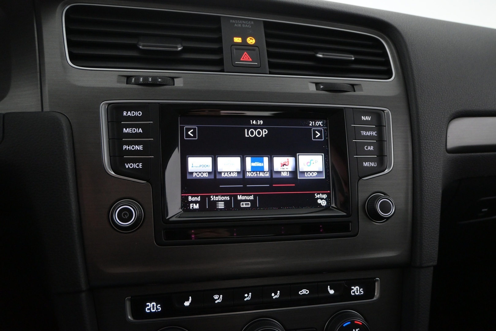 VOLKSWAGEN Golf 2013