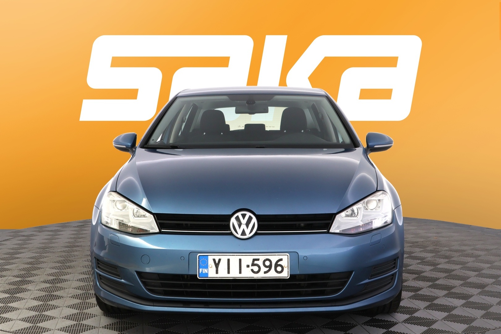 VOLKSWAGEN Golf 2013