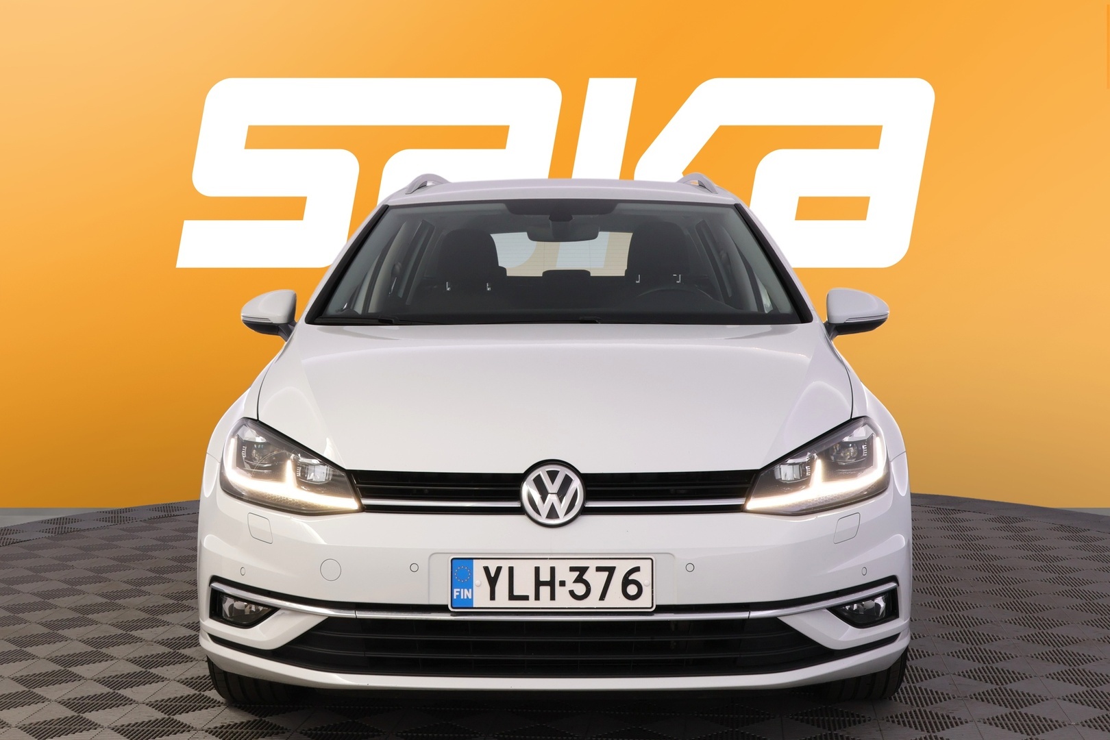 VOLKSWAGEN Golf 2019