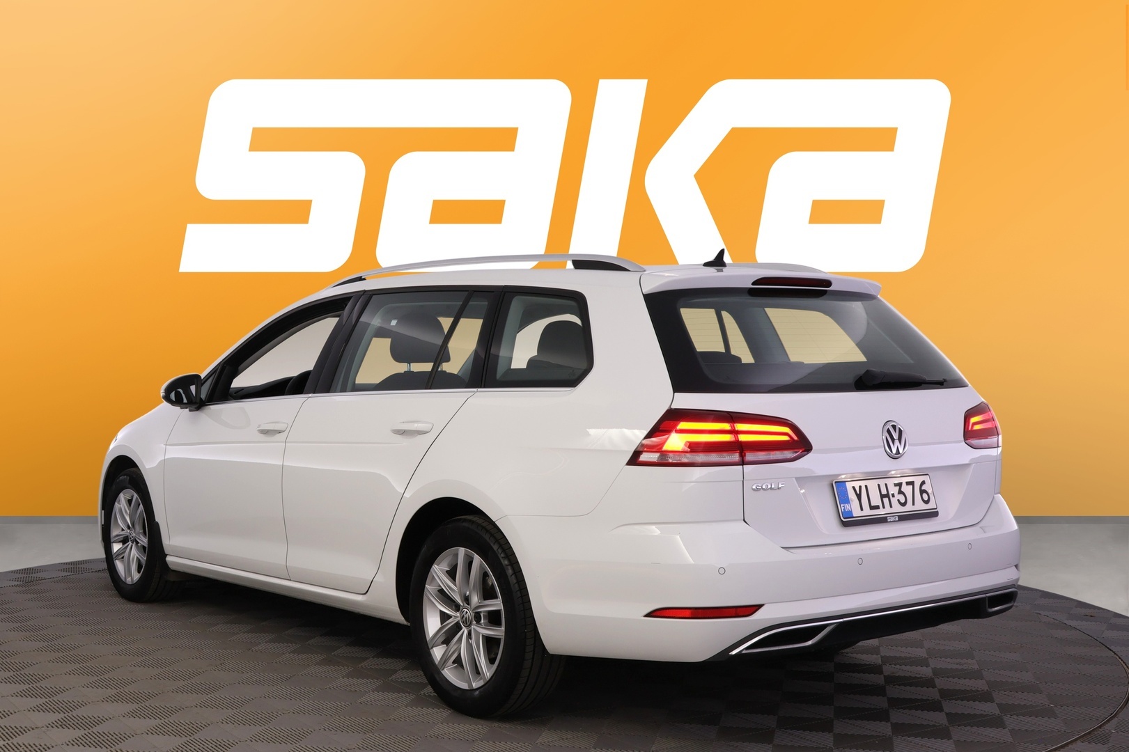 VOLKSWAGEN Golf 2019