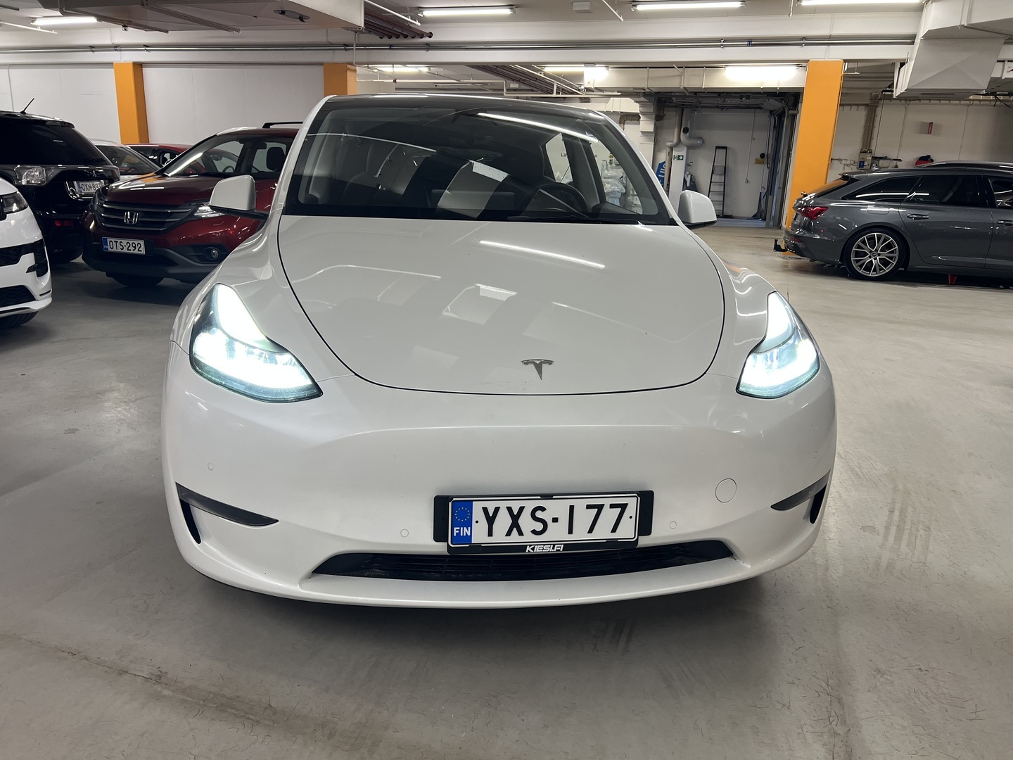 TESLA Model Y 2022